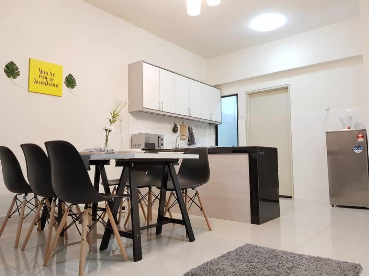 Puchong 8-12 Pax 5Min Lrt Cozy Apartment Ioi Mall מראה חיצוני תמונה