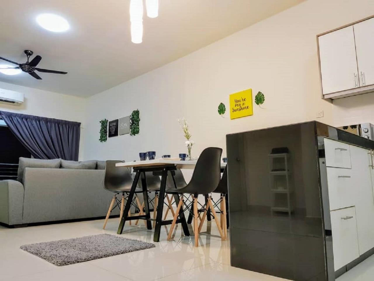 Puchong 8-12 Pax 5Min Lrt Cozy Apartment Ioi Mall מראה חיצוני תמונה